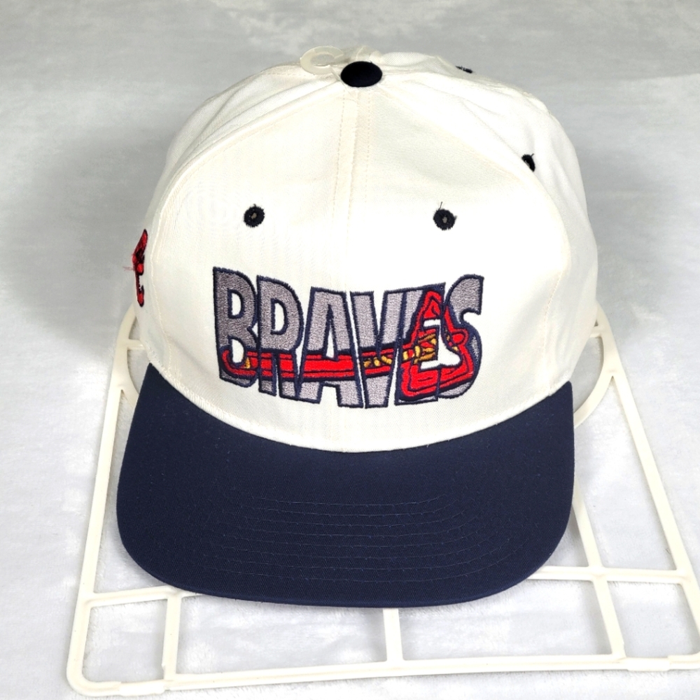 Atlanta Braves Vintage New With Tags Hat Snapback Baseball #1 Apparel Fans Sport